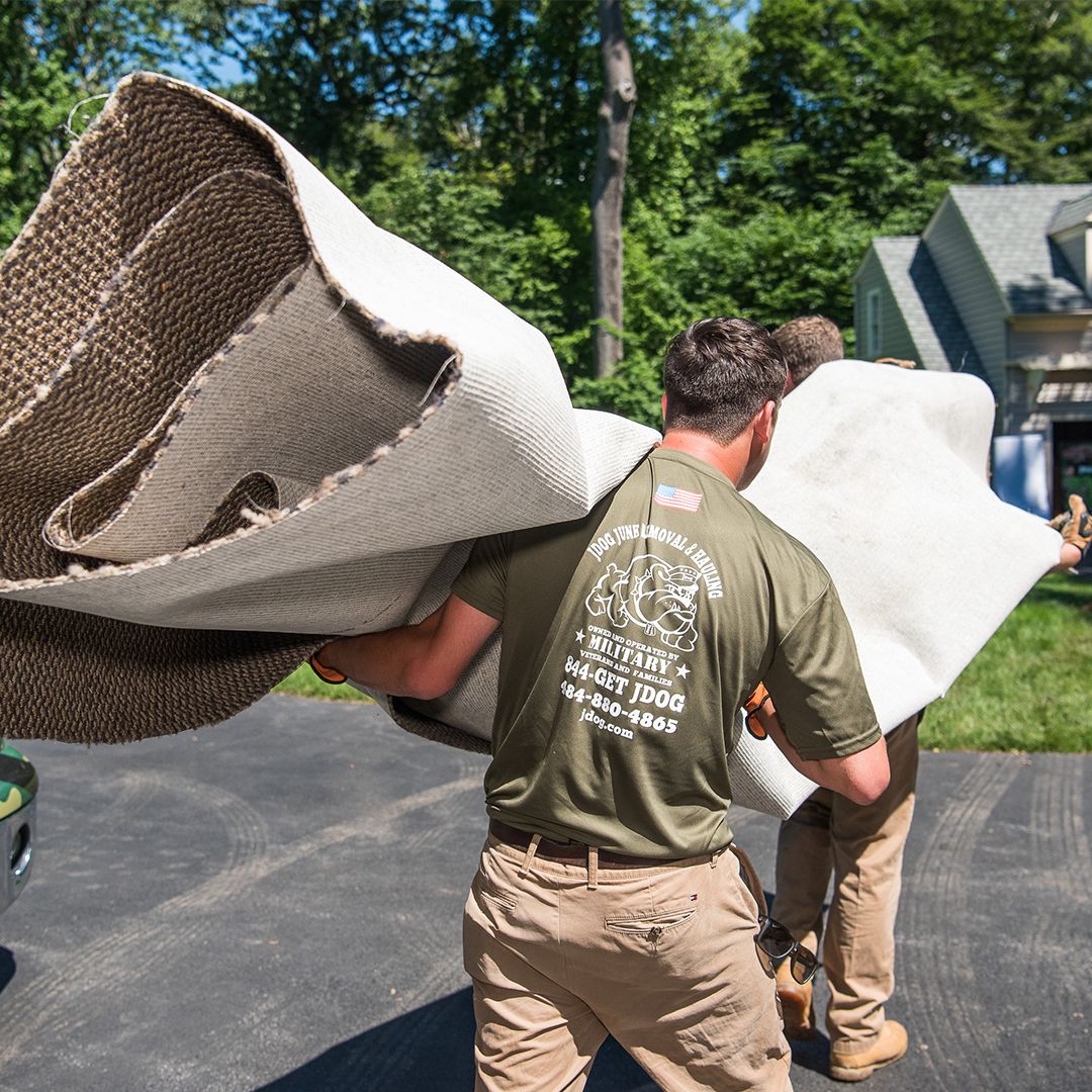 How to dispose of old carpeting